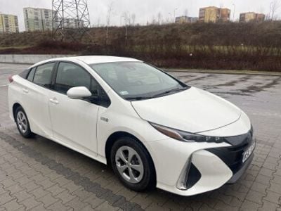 Biały Używany 2019 Toyota Prius Prime Hatchback | 114 000 zł