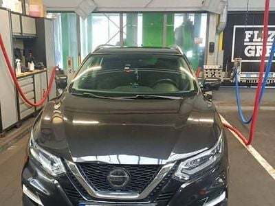 Czarny Używany 2019 Nissan Qashqai N-Connecta SUV | 66 500 zł (Dobra cena)