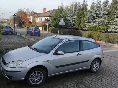 Używany Ford Focus 101 KM (74 kW) 2003 Srebrny Hatchback