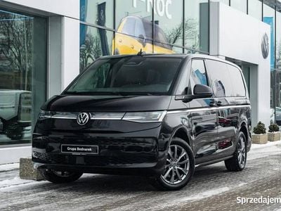 Nowe VW Multivan Style 2025 Czarny Van