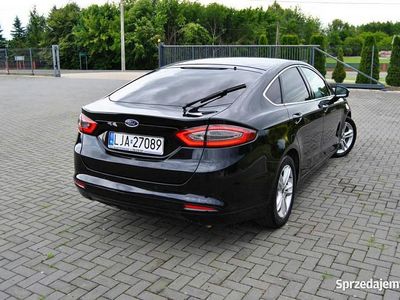 Czarny Używany 2017 Ford Mondeo Sedan/Limuzyna | 55 900 zł (Dość drogi)
