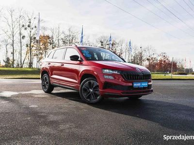 Czerwony Używany 2024 Skoda Karoq SUV | 138 999 zł (Dość drogi)