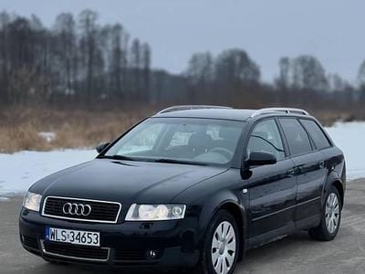 Używany Audi A4 2004 Czarny Kombi
