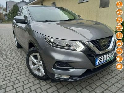 Szary Używany 2017 Nissan Qashqai SUV | 44 900 zł (Uczciwa cena)