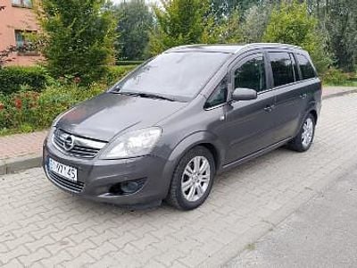 Szary Używany 2009 Opel Zafira Cosmo Minivan | 16 900 zł (Dość drogi)