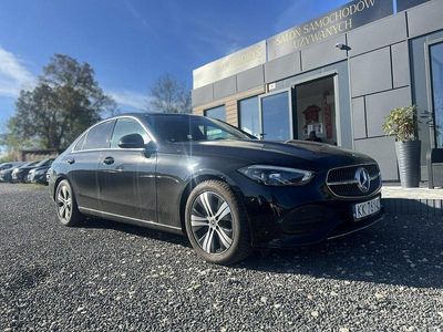 Czarny (metalik) Używany 2022 Mercedes C180 Sedan/Limuzyna | 157 000 zł