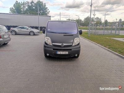 Używany Opel Vivaro 2008 Czarny Minivan