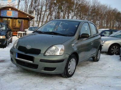 używany Toyota Yaris 1dm 84KM 2004r. 90 000km