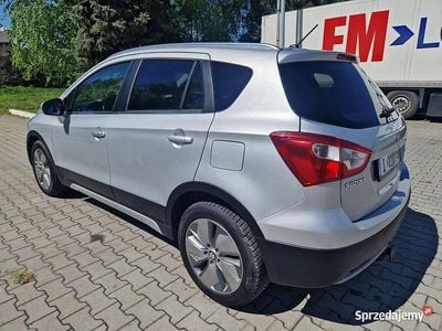 Używany 2016 Suzuki SX4 S-Cross Sedan/Limuzyna | 45 900 zł (Dobra cena)