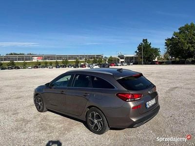 Beżowy Używany 2020 Hyundai i30 Kombi | 74 900 zł