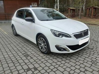 Używany Peugeot 308 Allure 2013 Biały Hatchback