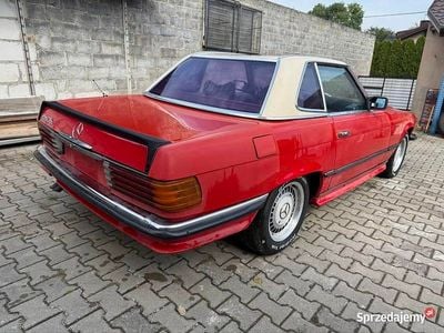 Używany Mercedes SL450 AMG 1977 Czerwony Kabriolet