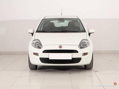 Biały Używany 2016 Fiat Punto Hatchback | 24 999 zł