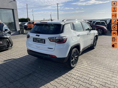 Biały Używany 2021 Jeep Compass Night Eagle SUV | 39 900 zł