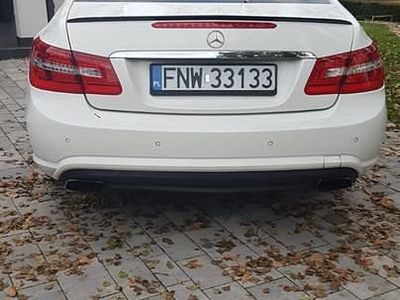 Biały Używany 2009 Mercedes E350 AMG Coupe | 54 900 zł