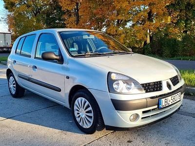 Używany 2003 Renault Clio II Sedan/Limuzyna | 4700 zł (Dość drogi)