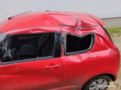 Używany Suzuki Swift 2006 Czerwony Hatchback