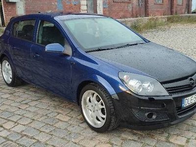 używany Opel Astra 1.4 16v Bluetooth Navi Ładny stan