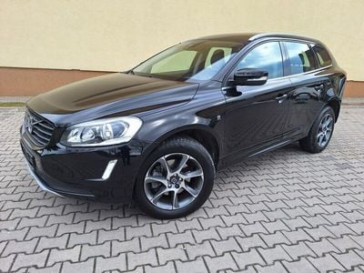 Używany Volvo XC60 Ocean Race 150 KM (110 kW) 2016 Czarny SUV