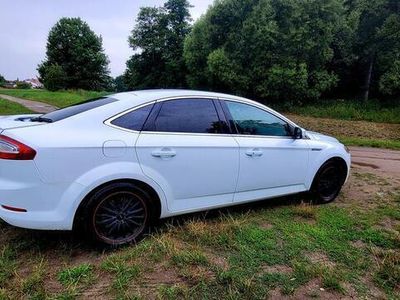 Używany Ford Mondeo Titanium 115 KM (84 kW) 2012 Biały Hatchback