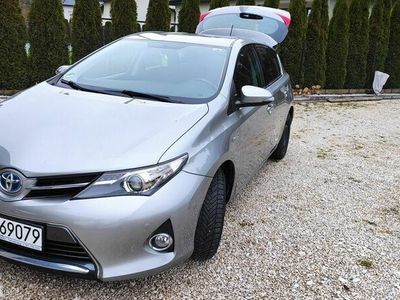 Toyota Auris Hybrid