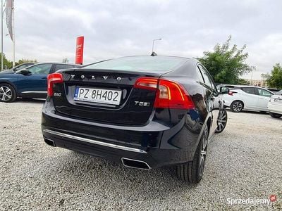 Używany Volvo S60 Inscription 250 KM (183 kW) 2017 Czarny (metalik) Sedan/Limuzyna
