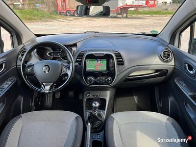 Srebrny Używany 2017 Renault Captur SUV | 36 950 zł (Uczciwa cena)
