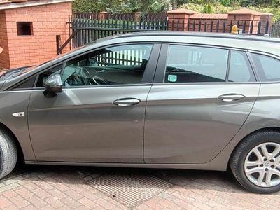 Szary Używany 2017 Opel Astra Kombi | 41 500 zł (Dość drogi)