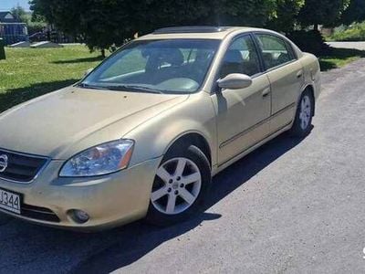 Używany 2002 Nissan Altima Sedan/Limuzyna | 4000 zł