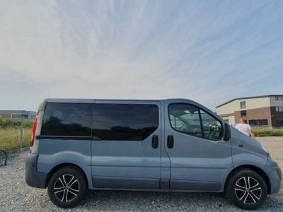 używany Opel Vivaro kamper