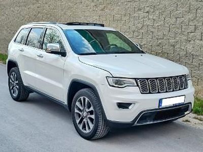 używany Jeep Grand Cherokee 3.6dm 286KM 2019r. 26 700km