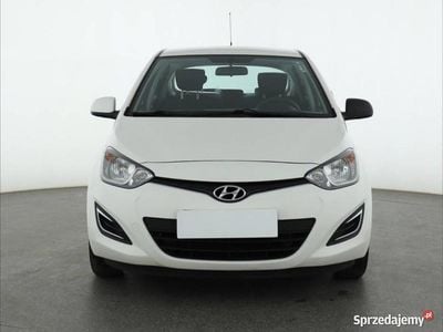 Biały Używany 2014 Hyundai i20 Hatchback | 22 999 zł (Uczciwa cena)
