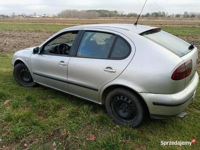 Srebrny Używany 2002 Seat Leon Sedan/Limuzyna | 3700 zł (Uczciwa cena)