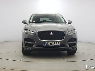 Używany Jaguar F-Pace Portfolio 241 KM (177 kW) 2018 Szary SUV