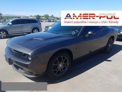 używany Dodge Challenger 3.6dm 305KM 2018r. 38 167km