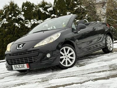 Czarny (metalik) Używany 2010 Peugeot 207 CC Kabriolet | 14 777 zł (Uczciwa cena)