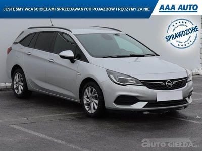 Używany Opel Astra 2020 Srebrny
