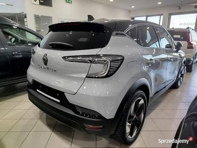Szary Nowe 2025 Renault Captur Techno SUV | 91 800 zł (Uczciwa cena)