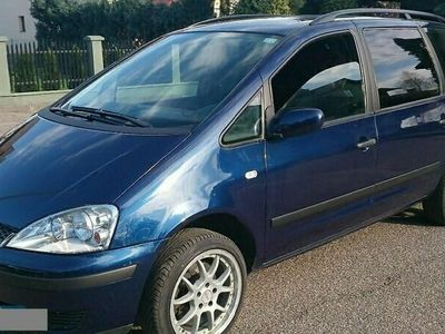 używany Ford Galaxy 1.9dm 115KM 2005r. 270 000km