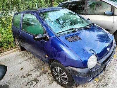 używany Renault Twingo 2000 r.1.2 60 KM Faltdach