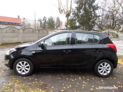 używany Hyundai i20 ** 1.2 16v benzyna 2013 rok **