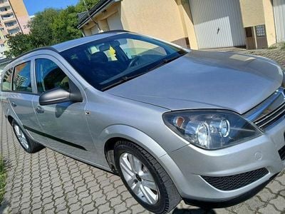 Srebrny Używany 2009 Opel Astra Kombi | 8800 zł (Uczciwa cena)