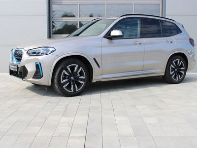 używany BMW iX3 