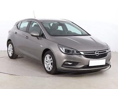 używany Opel Astra 4 T