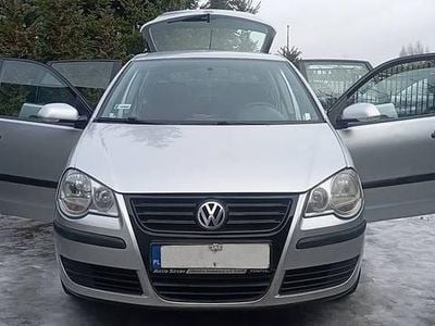 Używany VW Polo 54 KM (39 kW) 2006 Srebrny Hatchback
