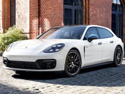 Porsche Panamera 4S