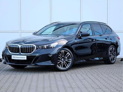 Używany BMW 520 Comfort Edition 197 KM (144 kW) 2025 Czarny carbon m metalizowany Kombi