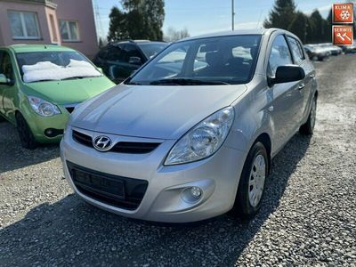 używany Hyundai i20 1.2dm 78KM 2011r. 128 000km