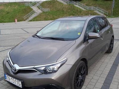 Brązowy Używany 2018 Toyota Auris Hatchback | 68 000 zł (Drogi)
