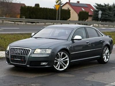 używany Audi S8 5.2dm 450KM 2008r. 199 000km